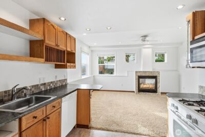 3231 Grand Avenue , Everett, WA 98201 - Photo 29