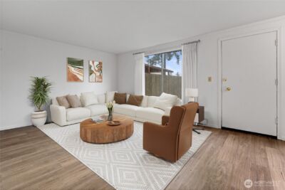 10423 13th Avenue Ct S, Tacoma, WA 98444 - Photo 4