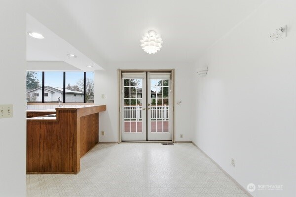 23629 86TH Av W , Edmonds, WA 98026