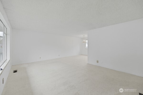 23629 86TH Av W , Edmonds, WA 98026