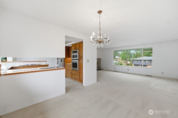 23629 86TH Av W , Edmonds, WA 98026