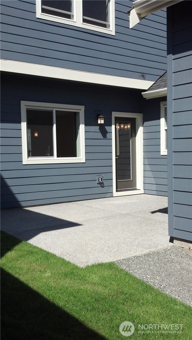 1644 NE 14th Place , Issaquah, WA 98029