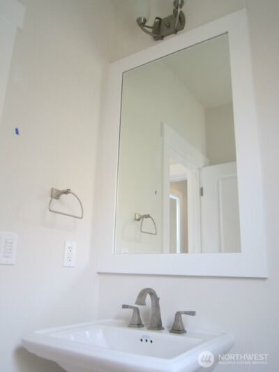 1644 NE 14th Place , Issaquah, WA 98029 - Photo 3