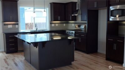 1644 NE 14th Place , Issaquah, WA 98029 - Photo 4