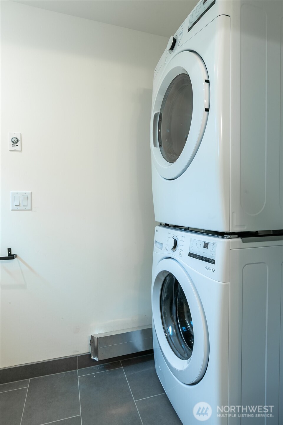 9361 Forest Court SW, Seattle, WA 98136