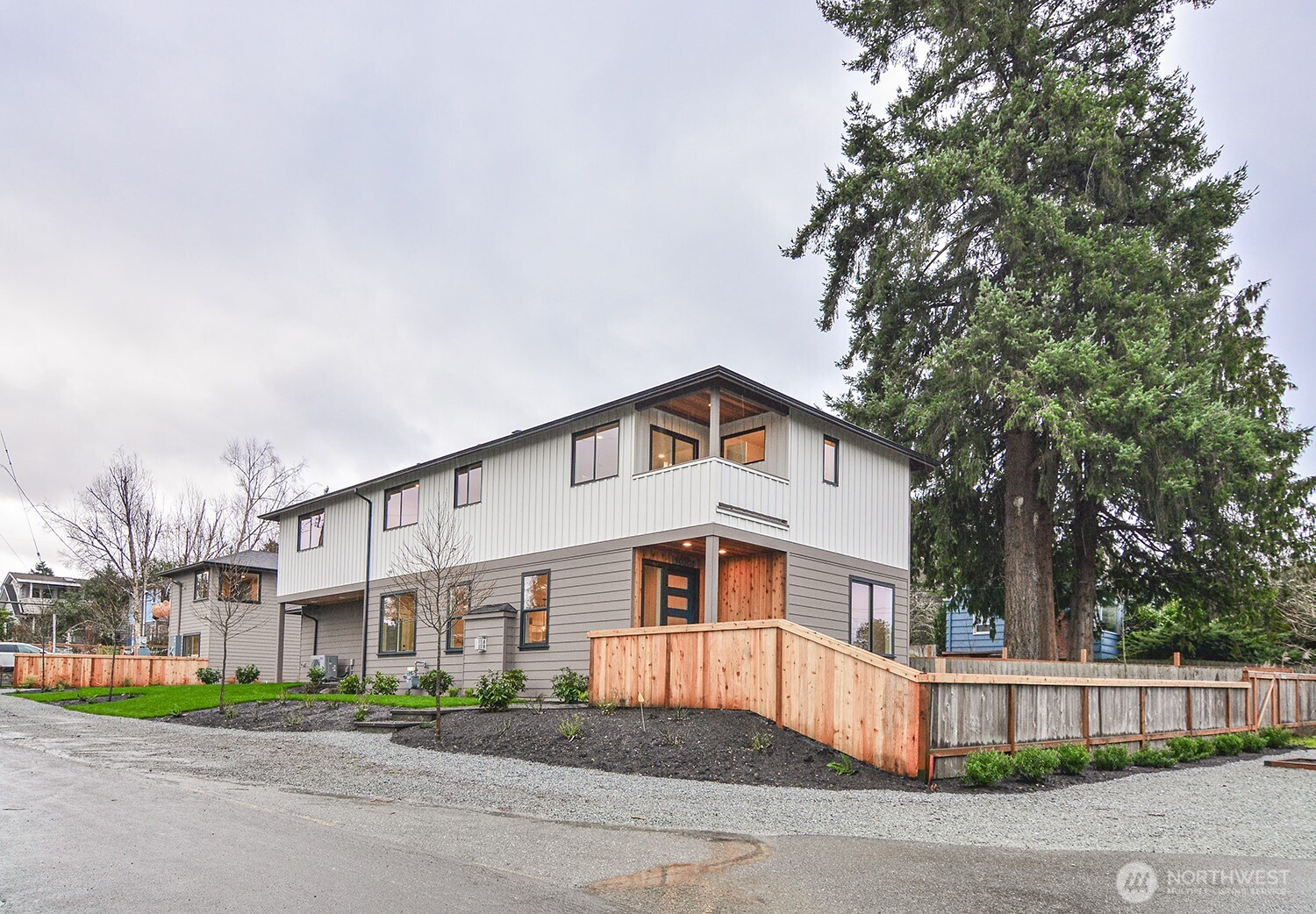 10202 44th Avenue SW, Seattle, WA 98146