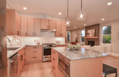 10202 44th Avenue SW, Seattle, WA 98146 - Photo 10