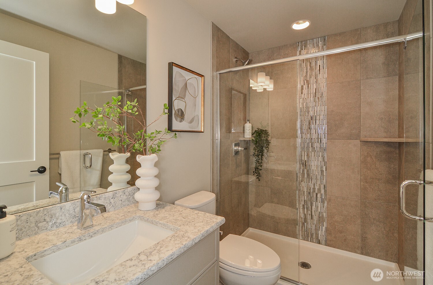 4319 SW 102nd Street , Seattle, WA 98146