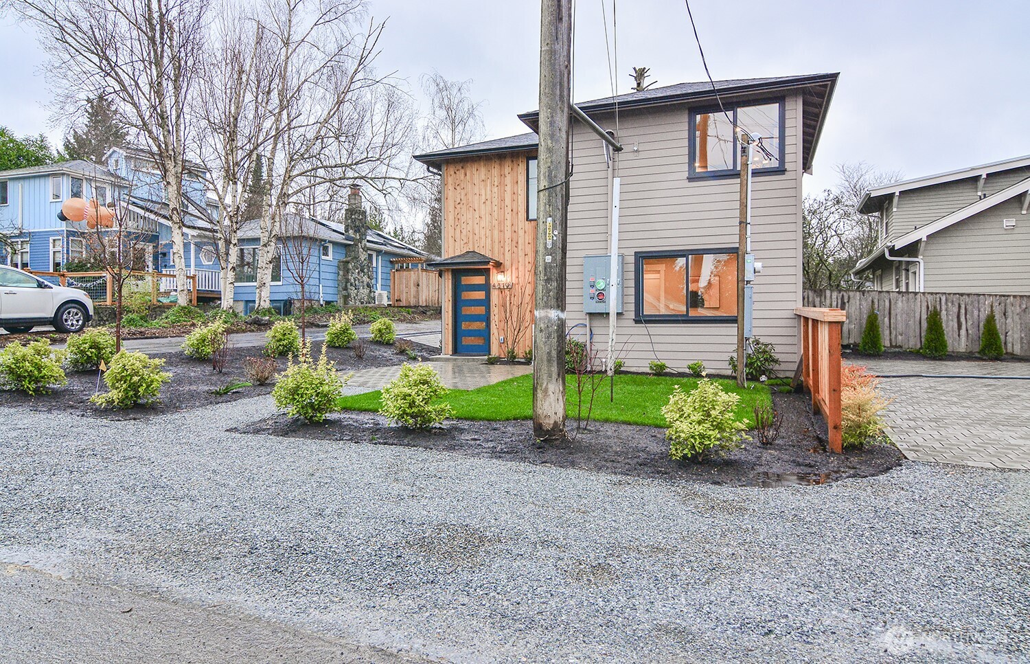 4319 SW 102nd Street , Seattle, WA 98146