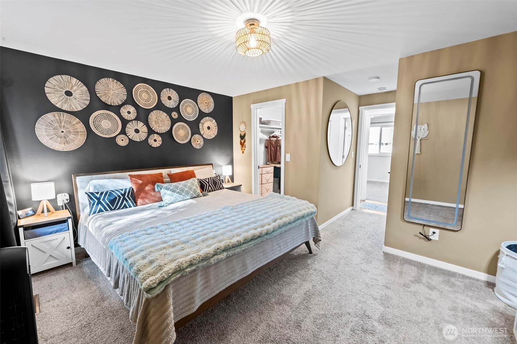 405 Falcon Court NE, Bremerton, WA 98311