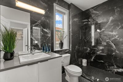 21713 SE 256th Place , Maple Valley, WA 98038 - Photo 6