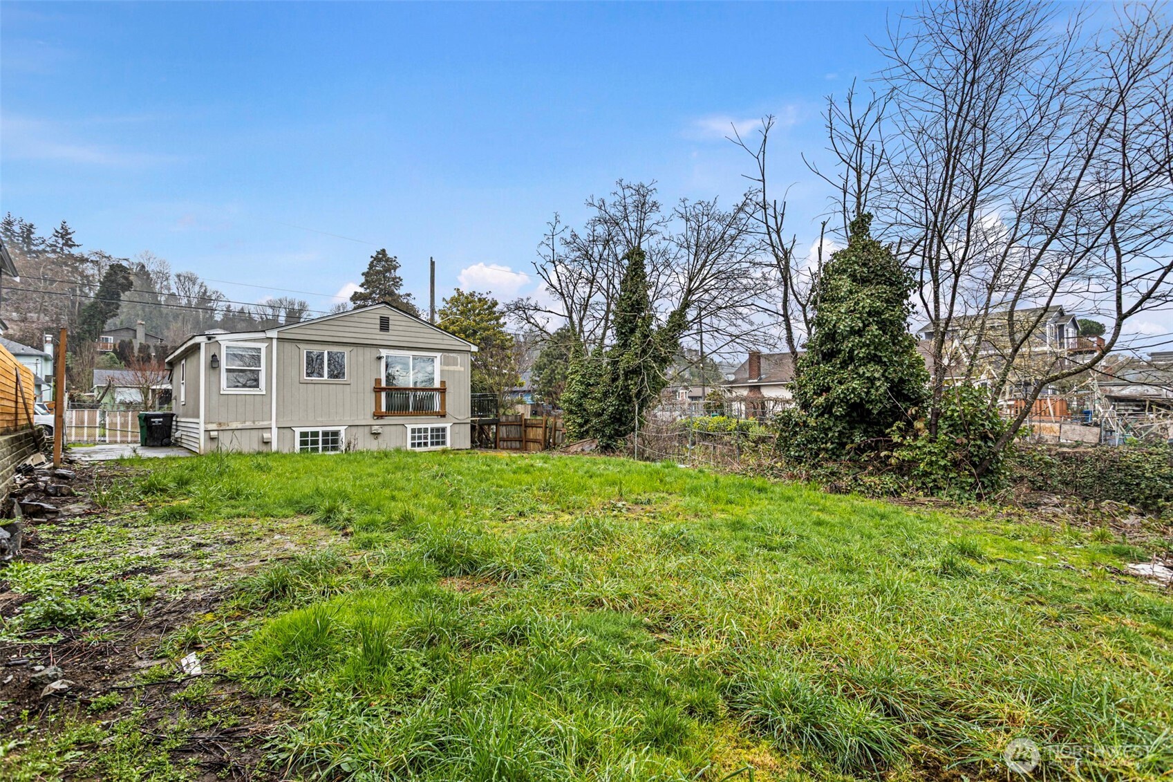 1901 S Plum Street , Seattle, WA 98144