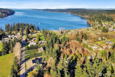 9 Joanne Drive , Freeland, WA 98249 - Photo 2