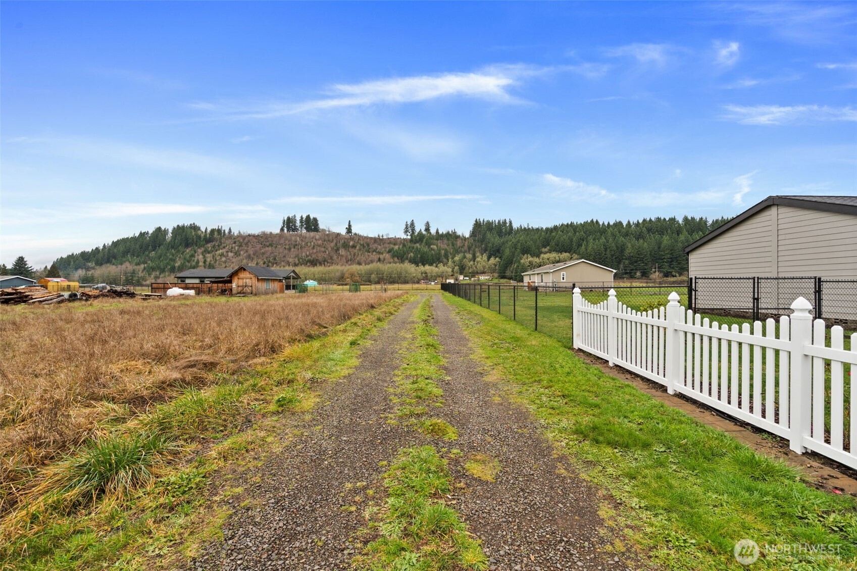 210 Mossyrock Rd W , Mossyrock, WA 98564