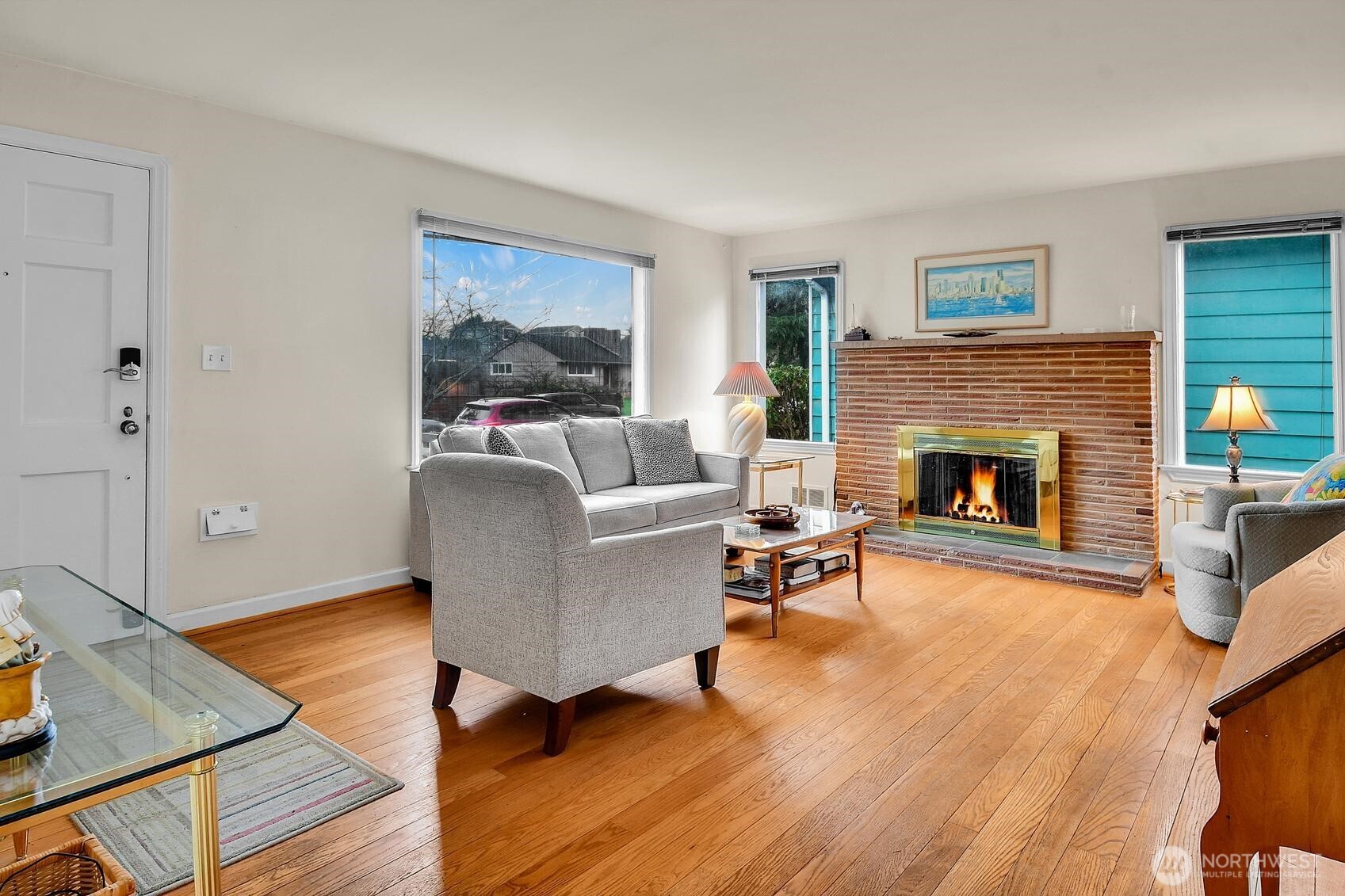 8317 30th Avenue NW, Seattle, WA 98117-3832