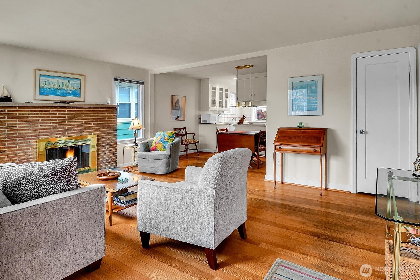 8317 30th Avenue NW, Seattle, WA 98117-3832