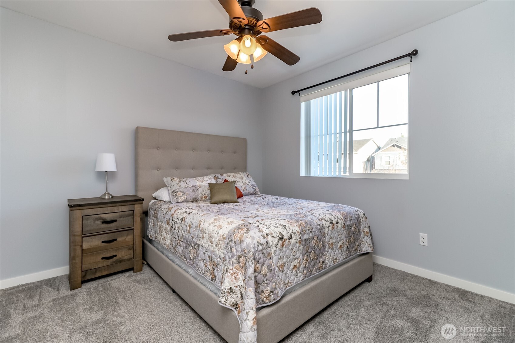 6820 9th Street E, Fife, WA 98424