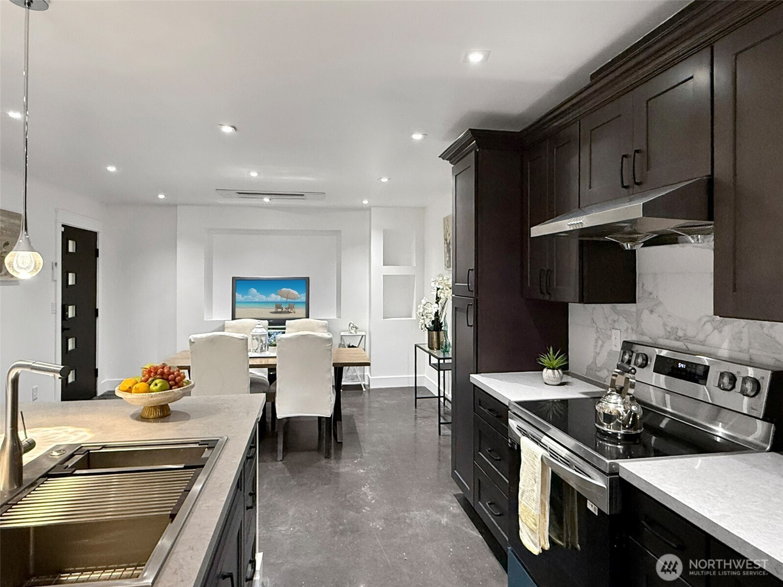 620 Stevens Avenue NW, Renton, WA 98507