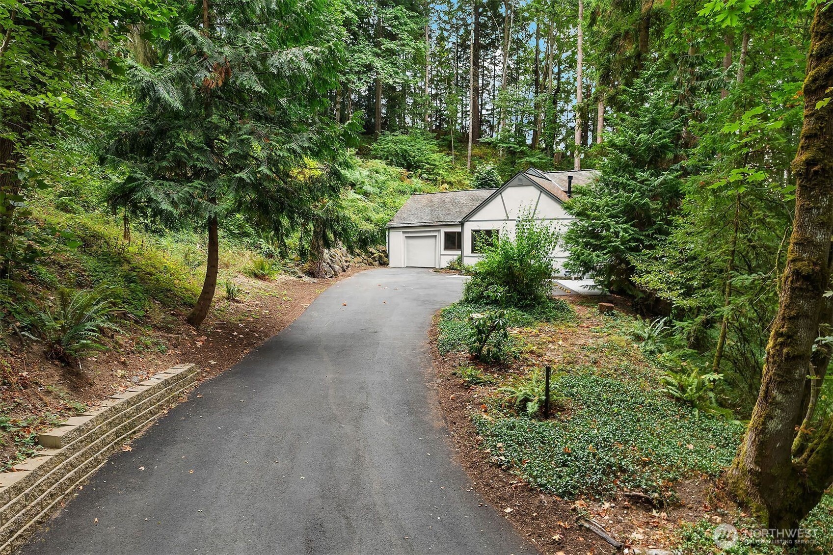 22651 SE 56th Street , Issaquah, WA 98029