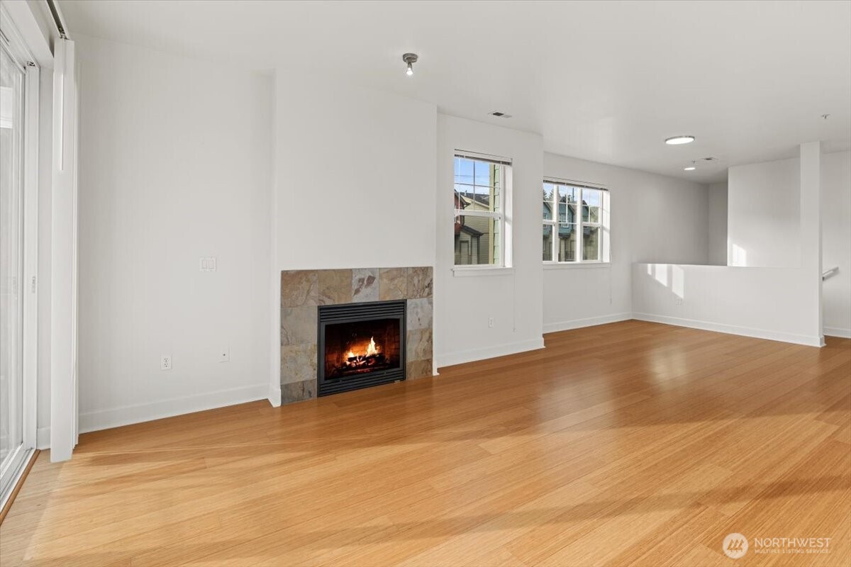 19102 20th Drive SE #B206, Bothell, WA 98012