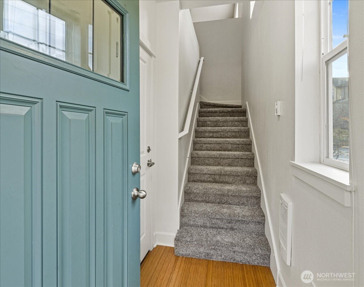 19102 20th Drive SE #B206, Bothell, WA 98012