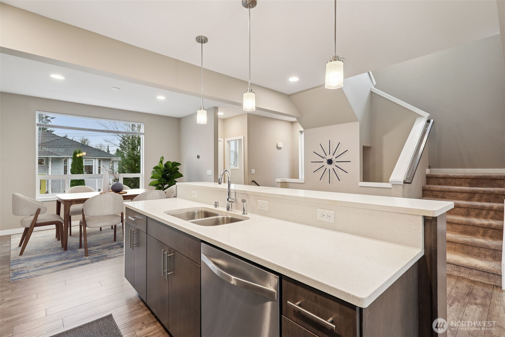 13724 Ash Way #F-3, Everett, WA 98204