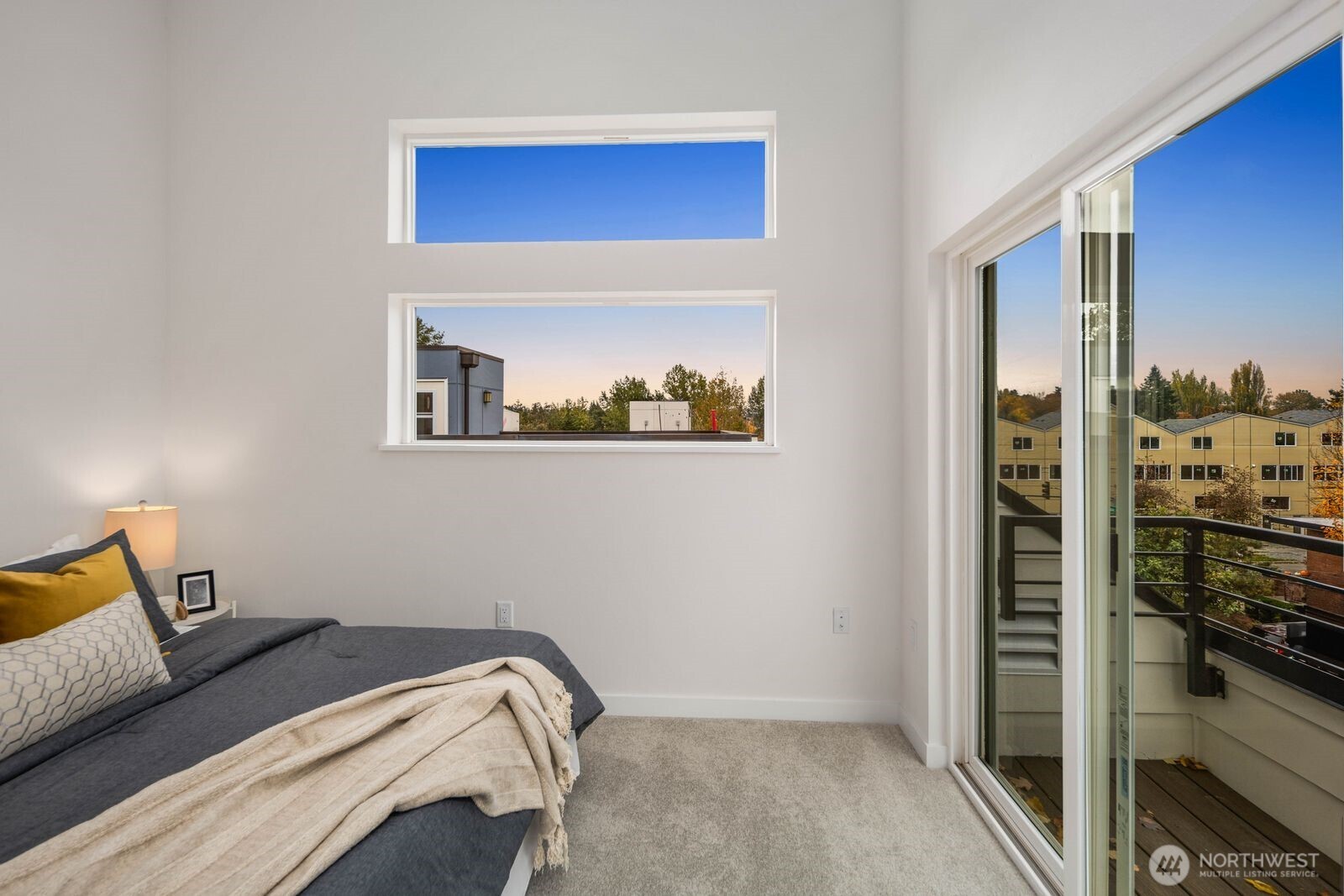 546 S Cloverdale Street #B, Seattle, WA 98108