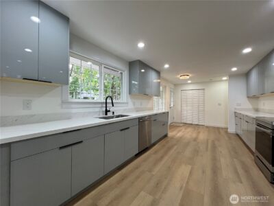 6716 Mt Tacoma Drive SW, Lakewood, WA 98499 - Photo 13