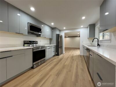 6716 Mt Tacoma Drive SW, Lakewood, WA 98499 - Photo 15