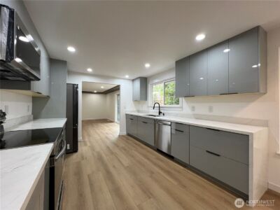 6716 Mt Tacoma Drive SW, Lakewood, WA 98499 - Photo 16