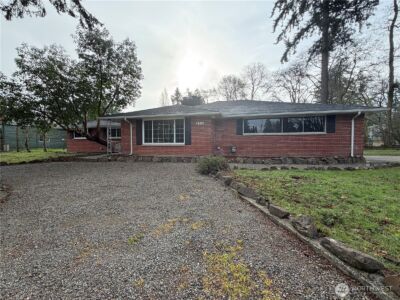 6716 Mt Tacoma Drive SW, Lakewood, WA 98499 - Photo 2