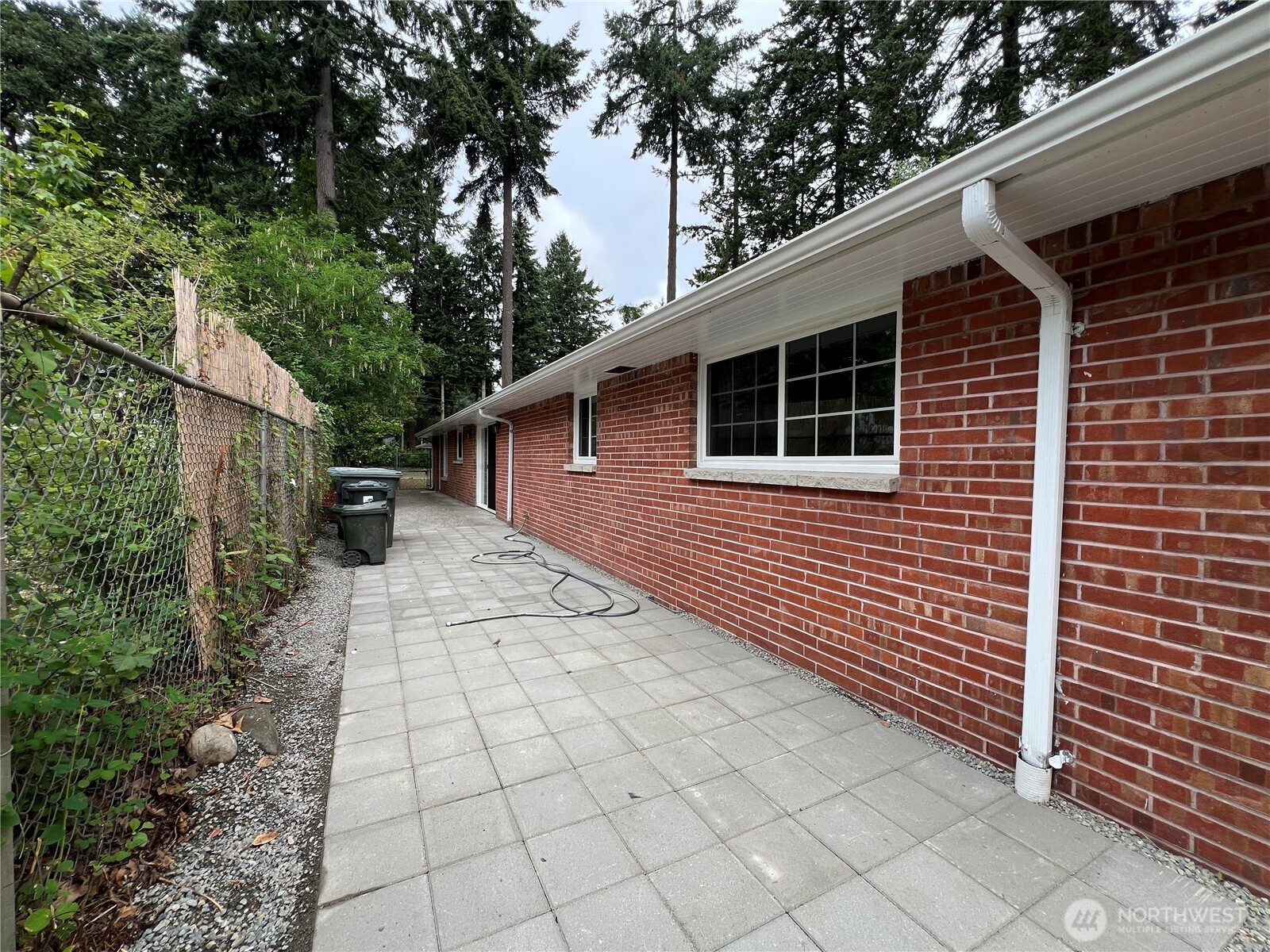 6716 Mt Tacoma Drive SW, Lakewood, WA 98499