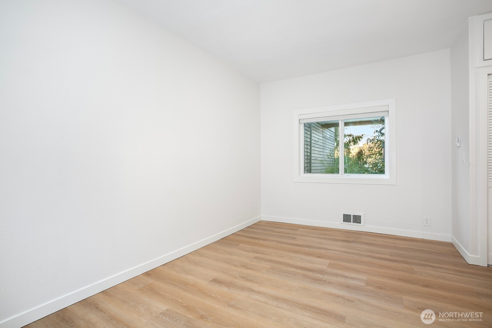 1501 E Spring Street #8, Seattle, WA 98122