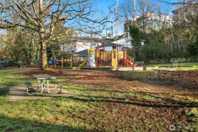 1501 E Spring Street #8, Seattle, WA 98122 - Photo 15