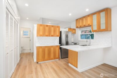 1501 E Spring Street #8, Seattle, WA 98122 - Photo 8