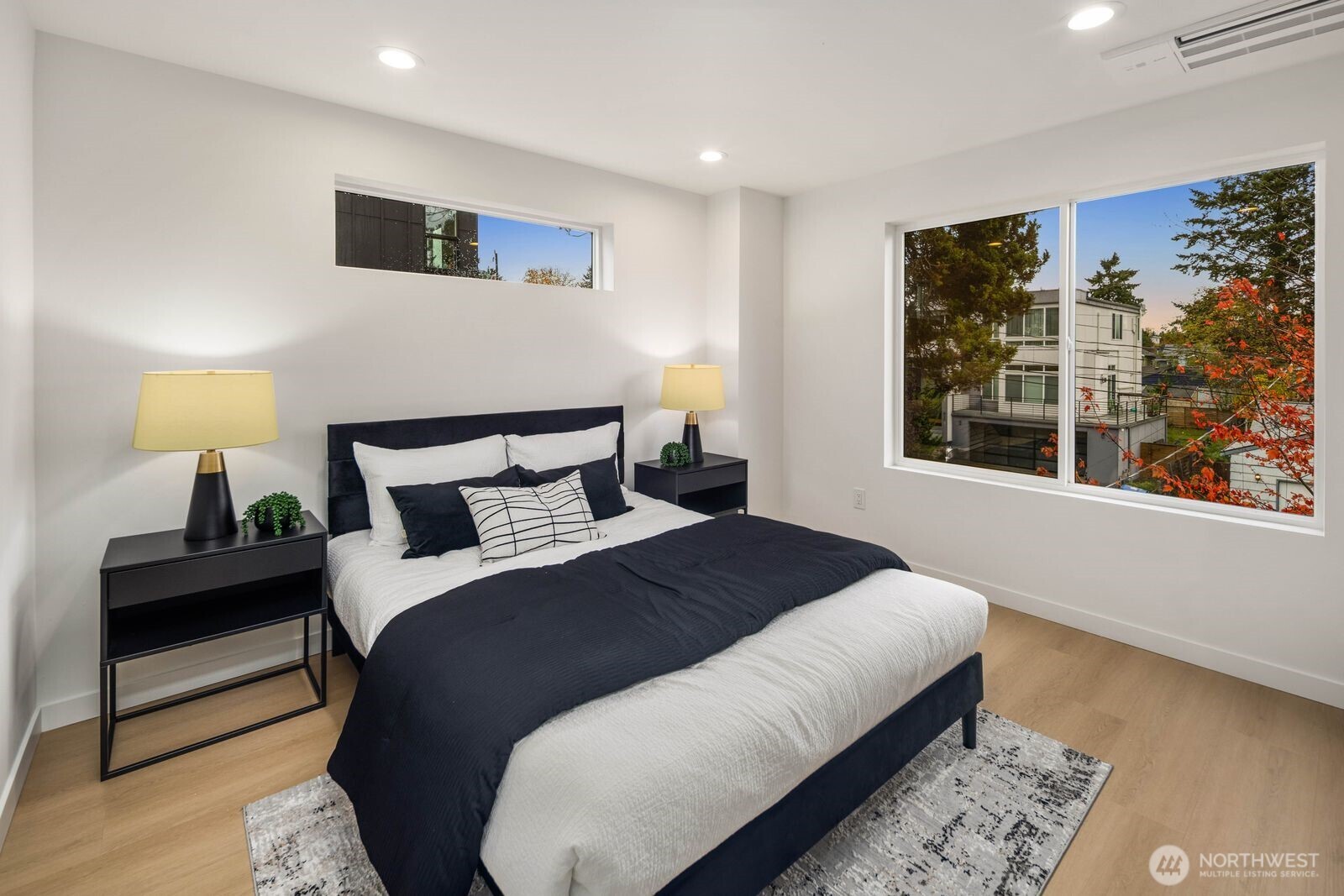 937 N 87th Street #A, Seattle, WA 98103