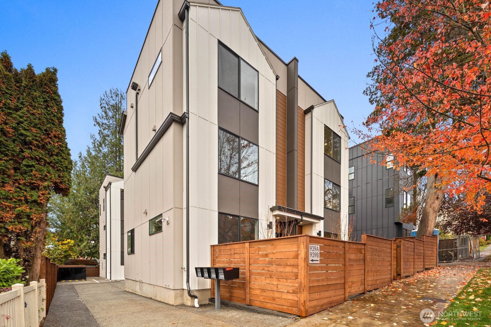 937 N 87th Street #A, Seattle, WA 98103