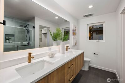 939 N 87th Street #A, Seattle, WA 98103 - Photo 18