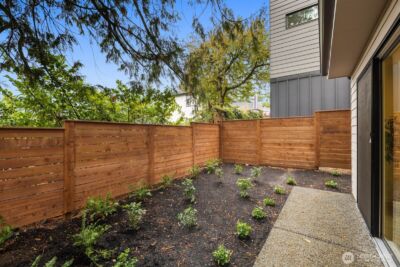 939 N 87th Street #A, Seattle, WA 98103 - Photo 23