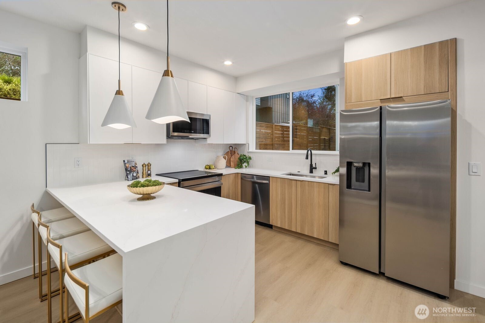 939 N 87th Street #A, Seattle, WA 98103