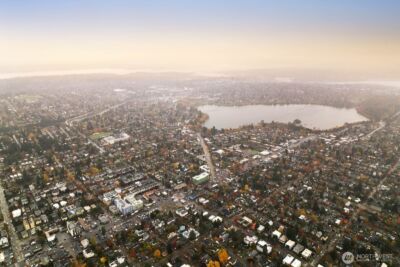 939 N 87th Street #A, Seattle, WA 98103 - Photo 35