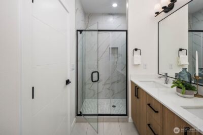 548 S Cloverdale Street #B, Seattle, WA 98108 - Photo 21