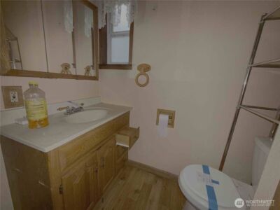 425 Sunnyhill Road W, Bremerton, WA 98312 - Photo 14