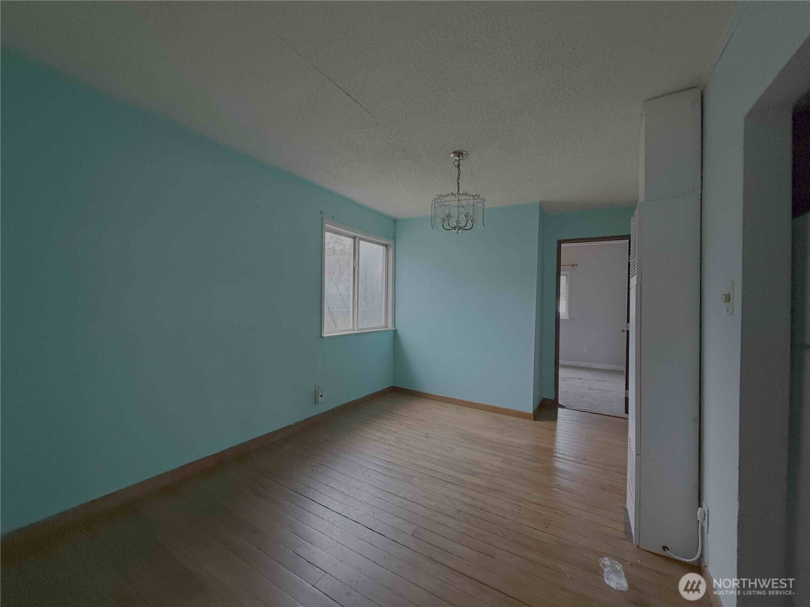 425 Sunnyhill Road W, Bremerton, WA 98312