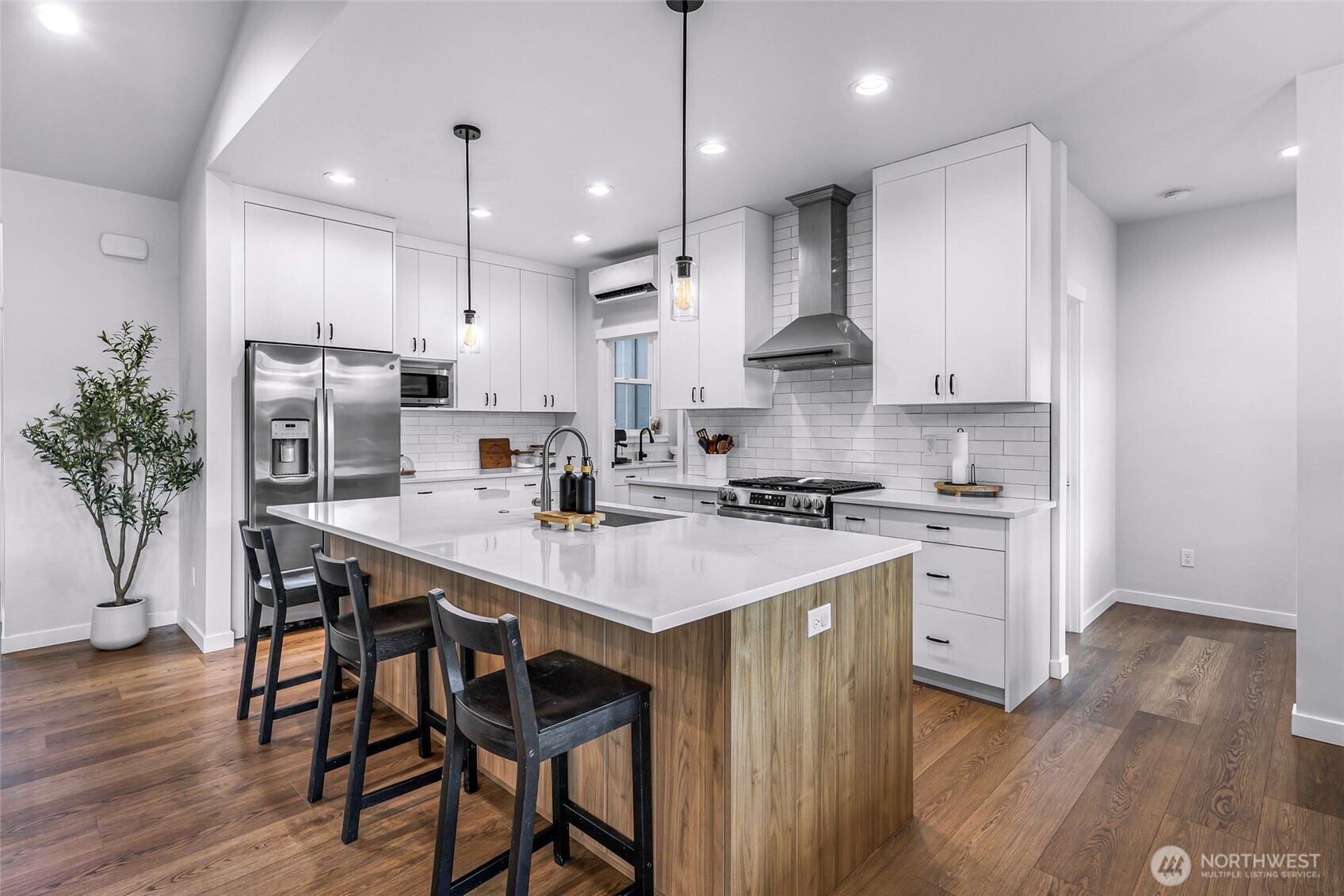 809 Pine Crest Drive , Everson, WA 98247