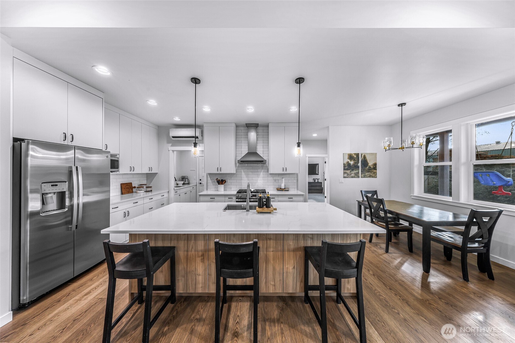 809 Pine Crest Drive , Everson, WA 98247