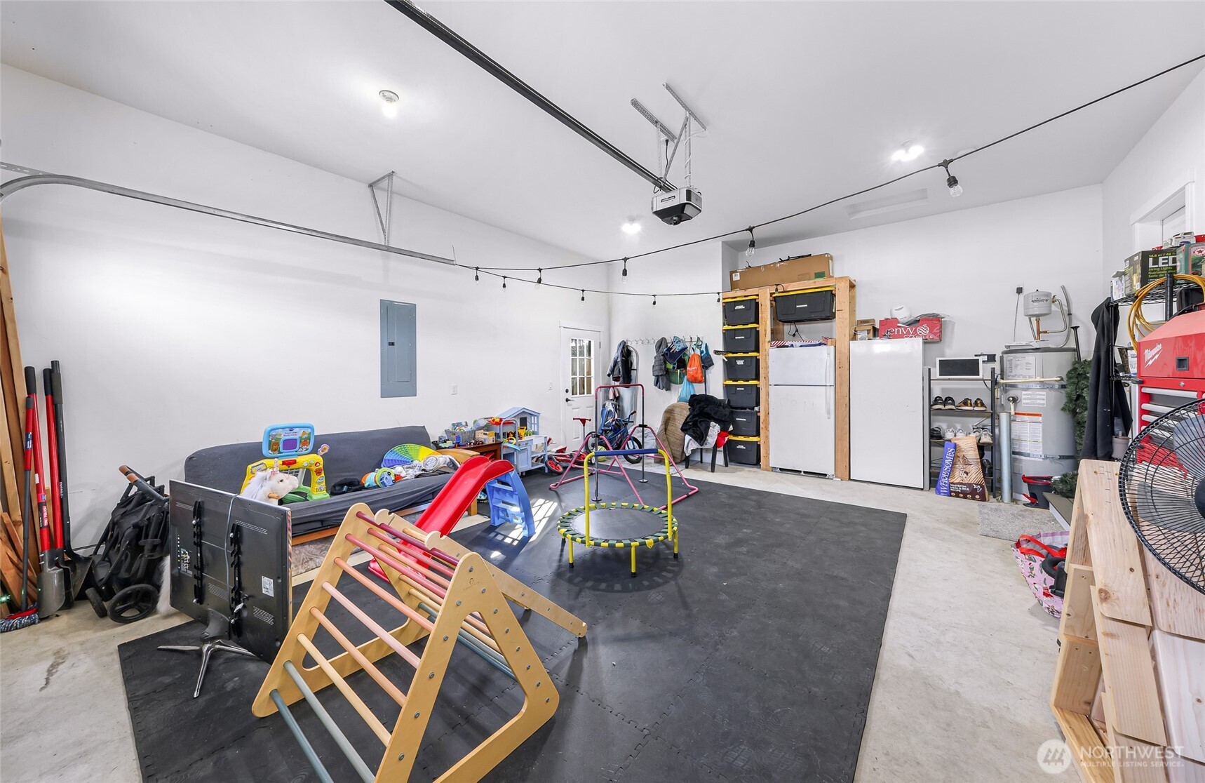 809 Pine Crest Drive , Everson, WA 98247