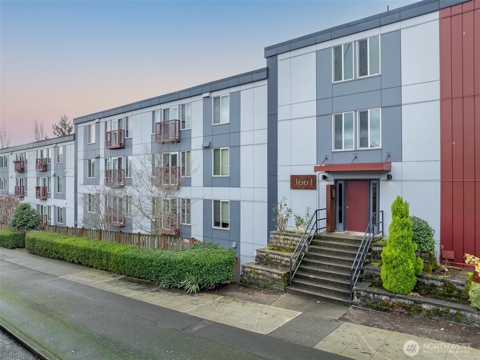 3661 Phinney Avenue N #107, Seattle, WA 98103