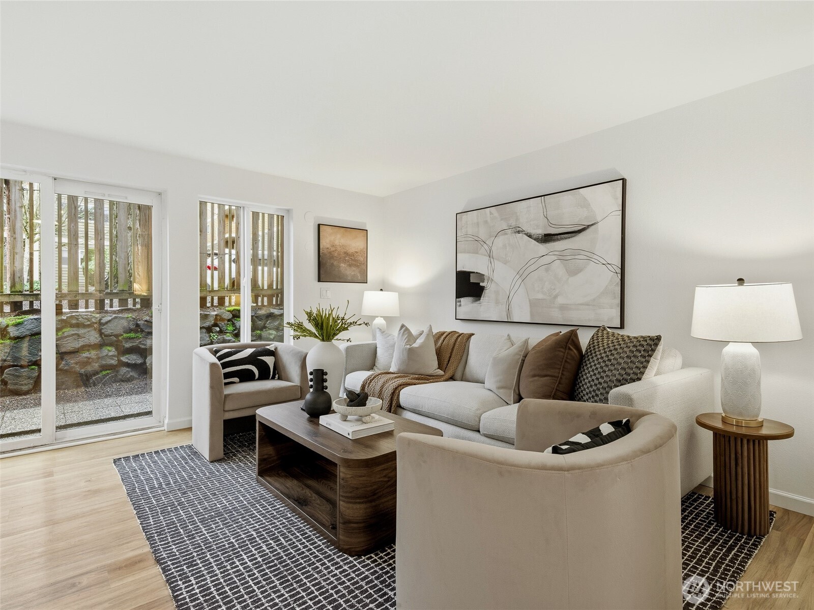 3661 Phinney Avenue N #107, Seattle, WA 98103