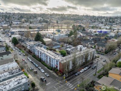 3661 Phinney Avenue N #107, Seattle, WA 98103 - Photo 28